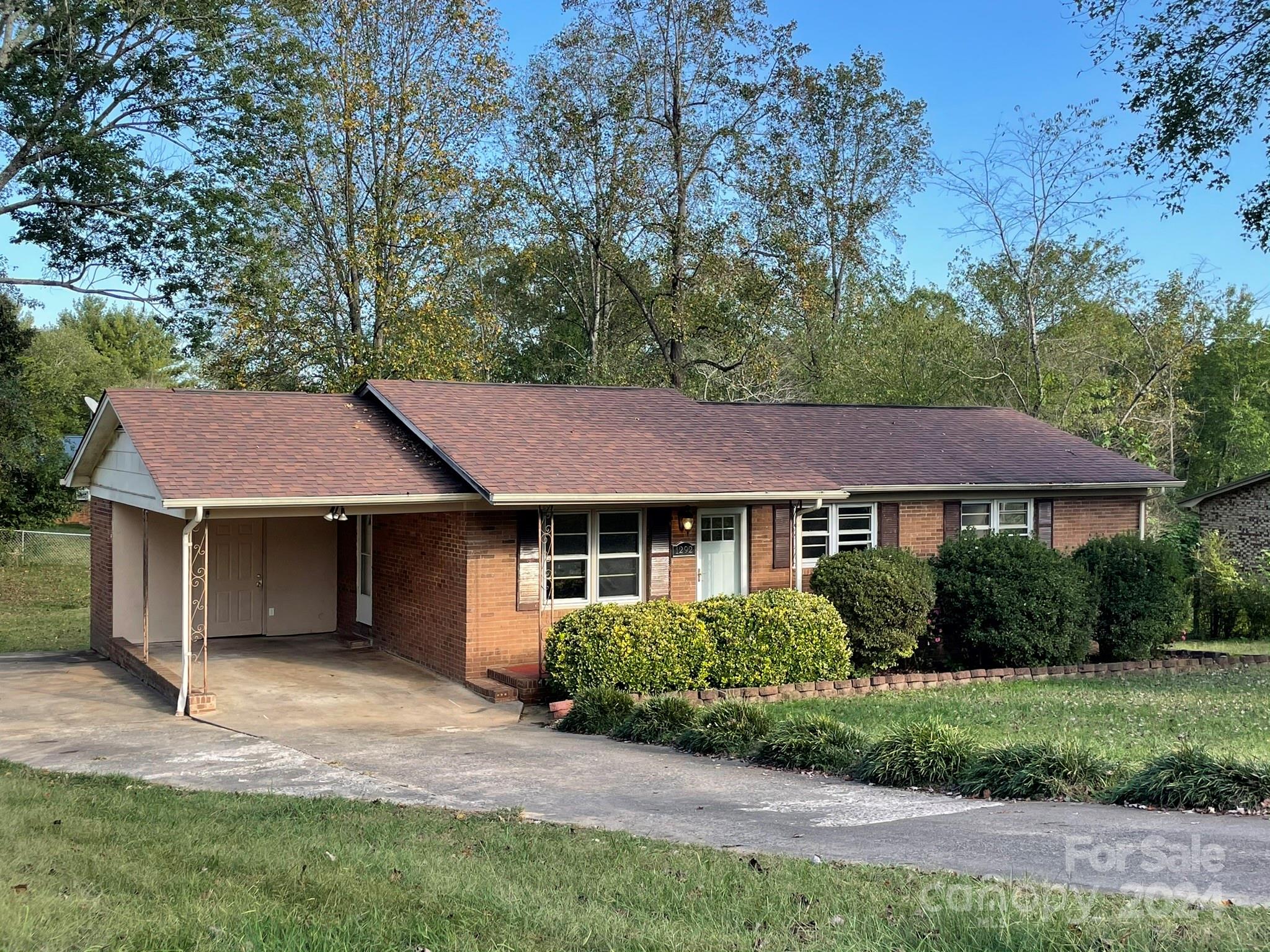 1292 Oak Hill Drive Morganton NC 28655
