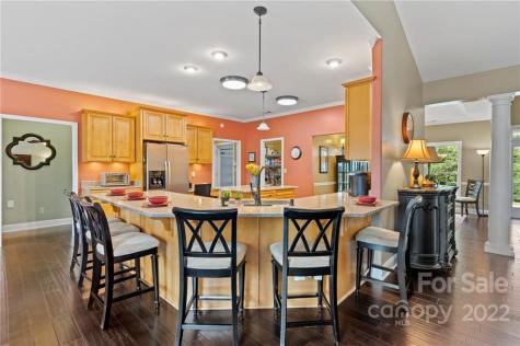 280 Hunter Ridge Drive Marshall NC 28753