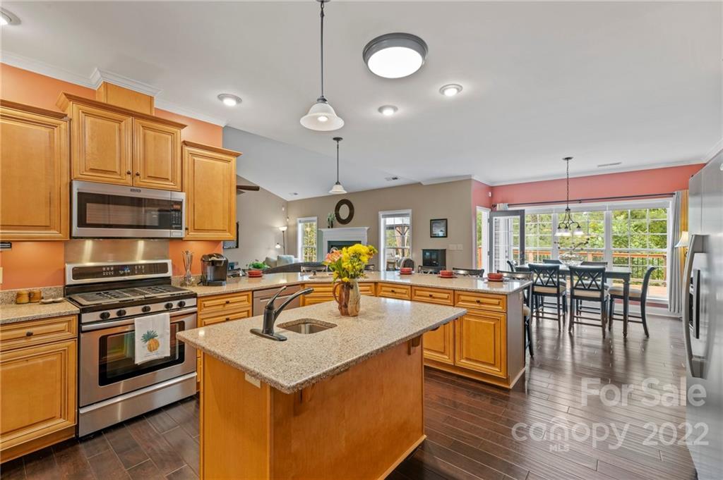 280 Hunter Ridge Drive Marshall NC 28753