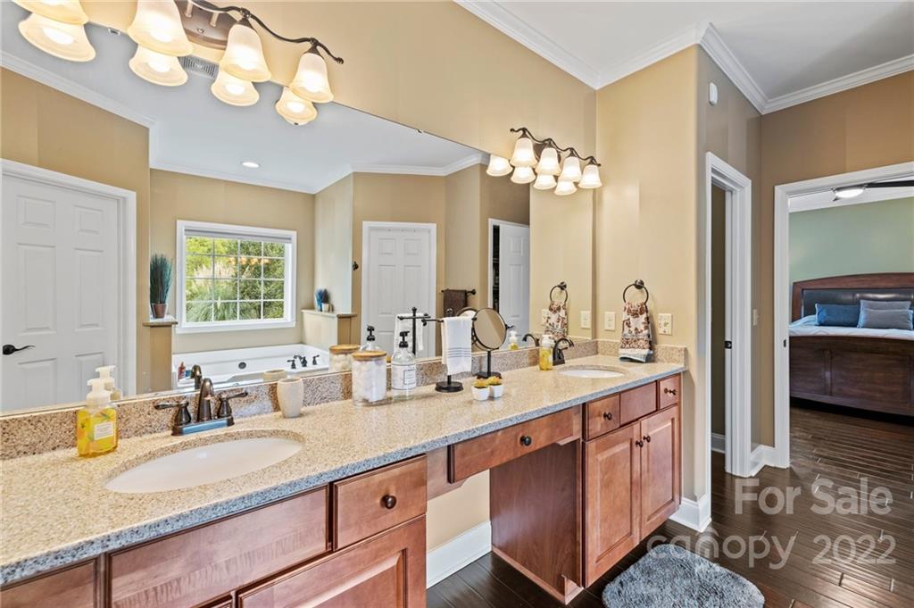 280 Hunter Ridge Drive Marshall NC 28753