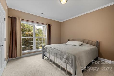 280 Hunter Ridge Drive Marshall NC 28753