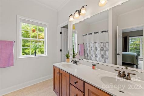280 Hunter Ridge Drive Marshall NC 28753