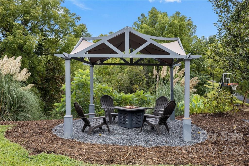 280 Hunter Ridge Drive Marshall NC 28753