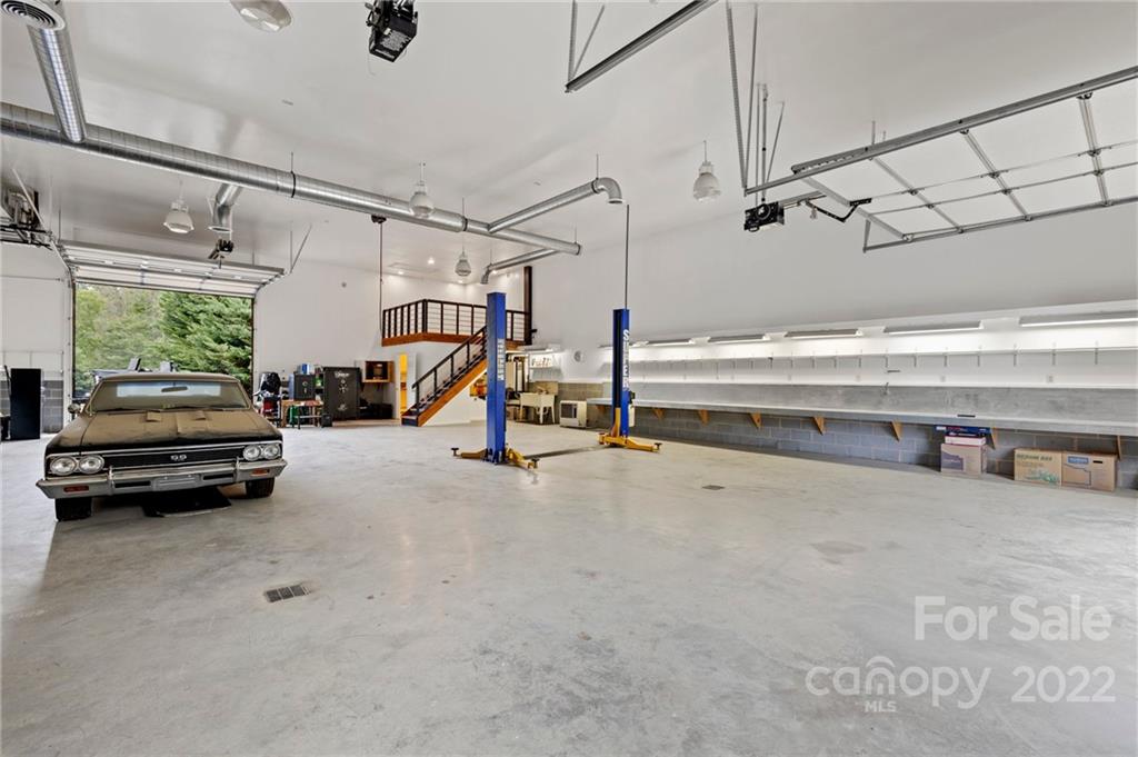 280 Hunter Ridge Drive Marshall NC 28753