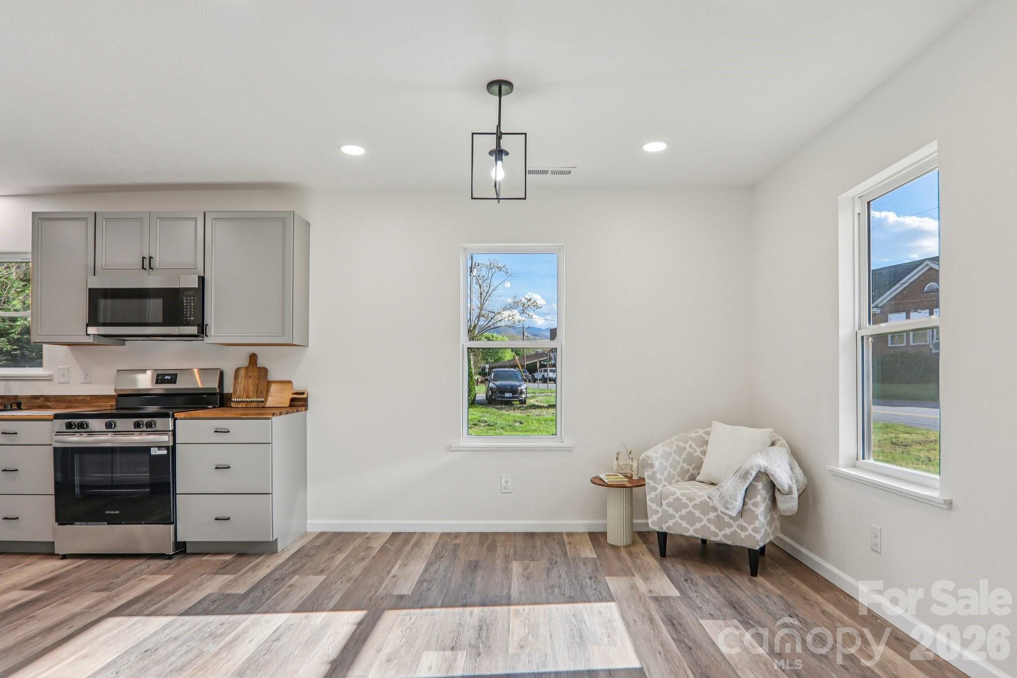 117 Virginia Avenue Waynesville NC 28786