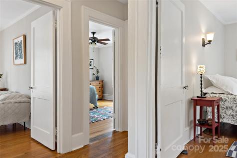 13 Brucemont Place Asheville NC 28806