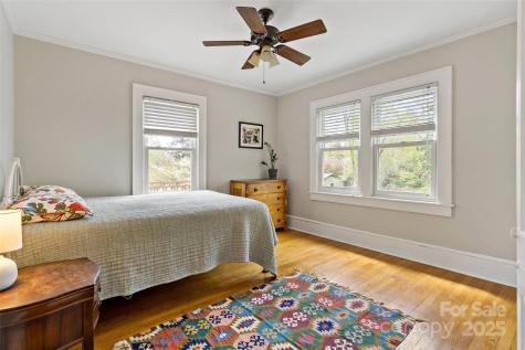 13 Brucemont Place Asheville NC 28806