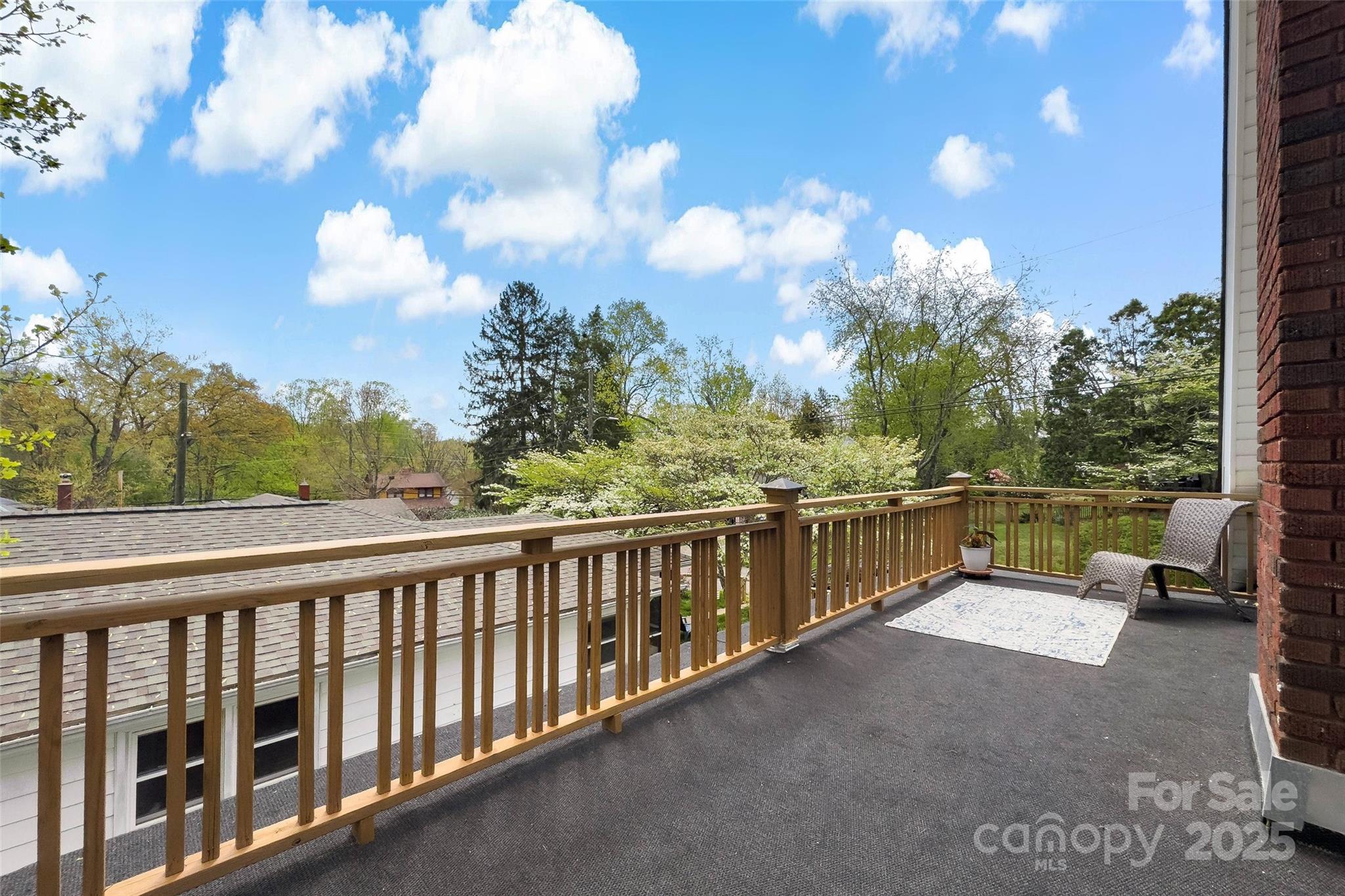 13 Brucemont Place Asheville NC 28806