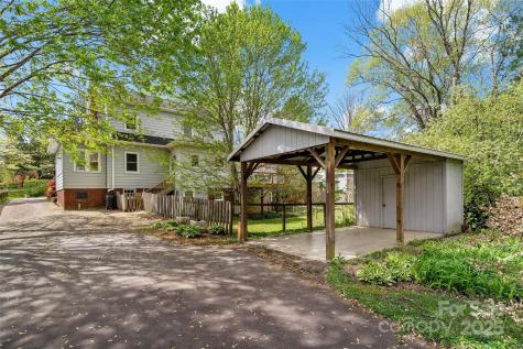 13 Brucemont Place Asheville NC 28806