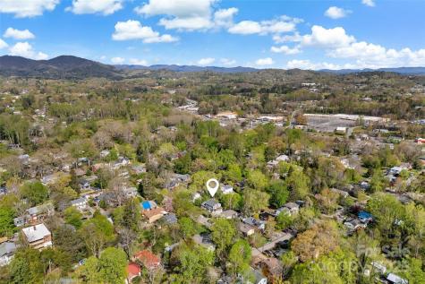 13 Brucemont Place Asheville NC 28806