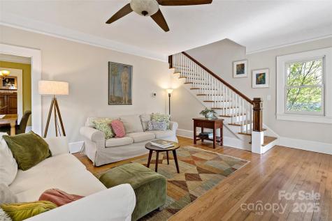 13 Brucemont Place Asheville NC 28806