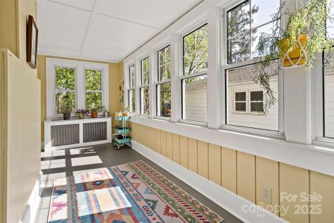 13 Brucemont Place Asheville NC 28806