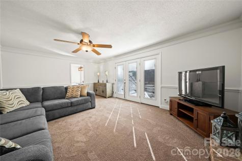 6101 Boykin Spaniel Road Charlotte NC 28277