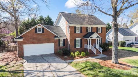 6101 Boykin Spaniel Road Charlotte NC 28277