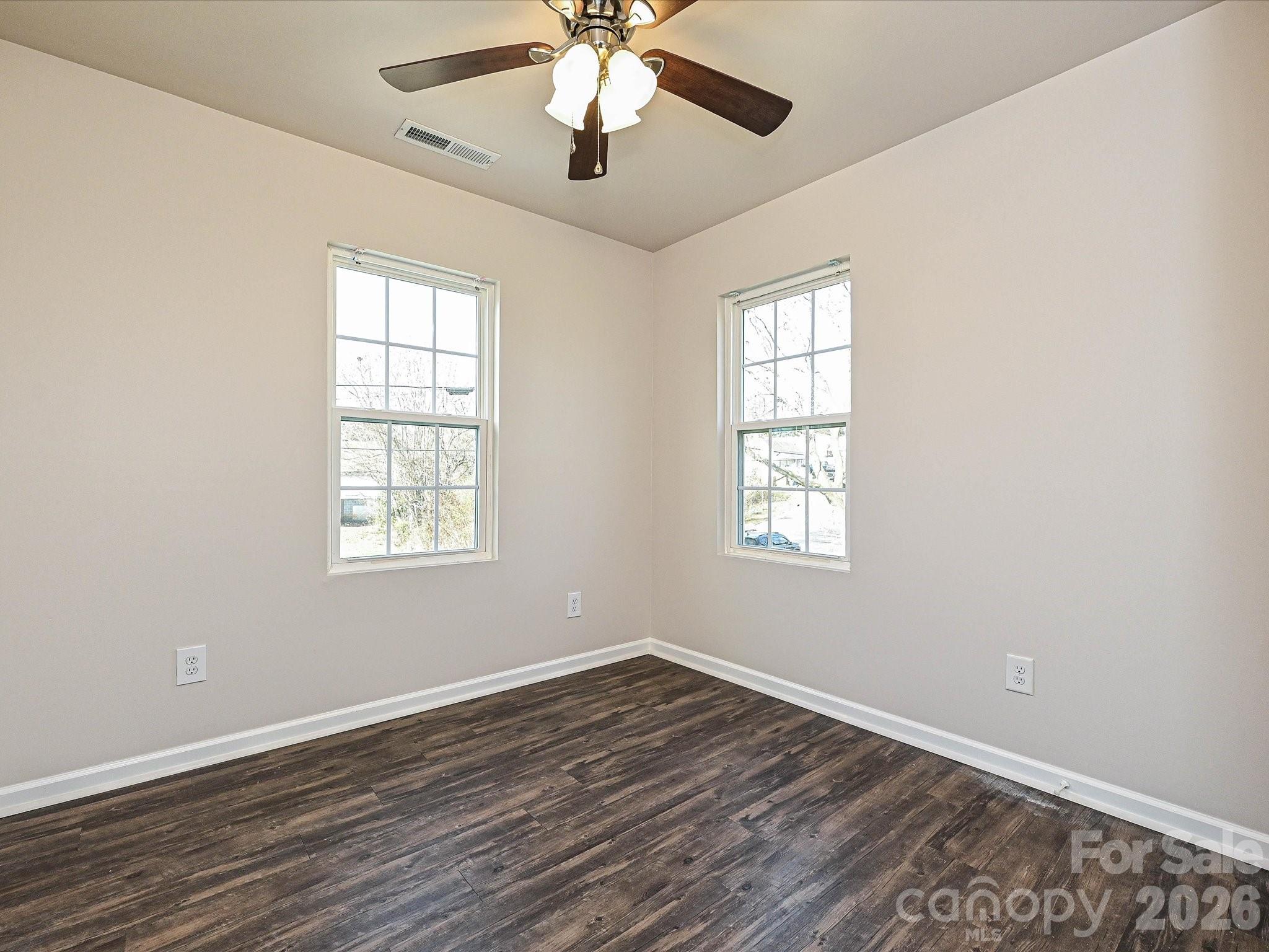 362 E Mills Avenue Mooresville NC 28115