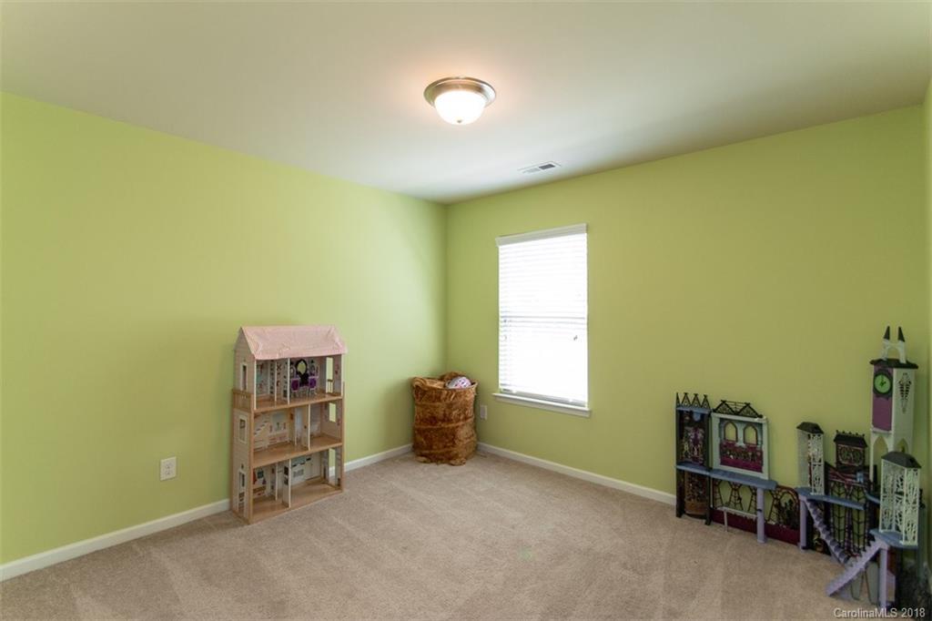 12411 Hunting Birds Lane Charlotte NC 28278