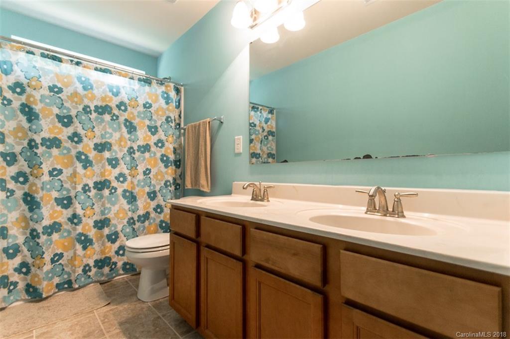 12411 Hunting Birds Lane Charlotte NC 28278