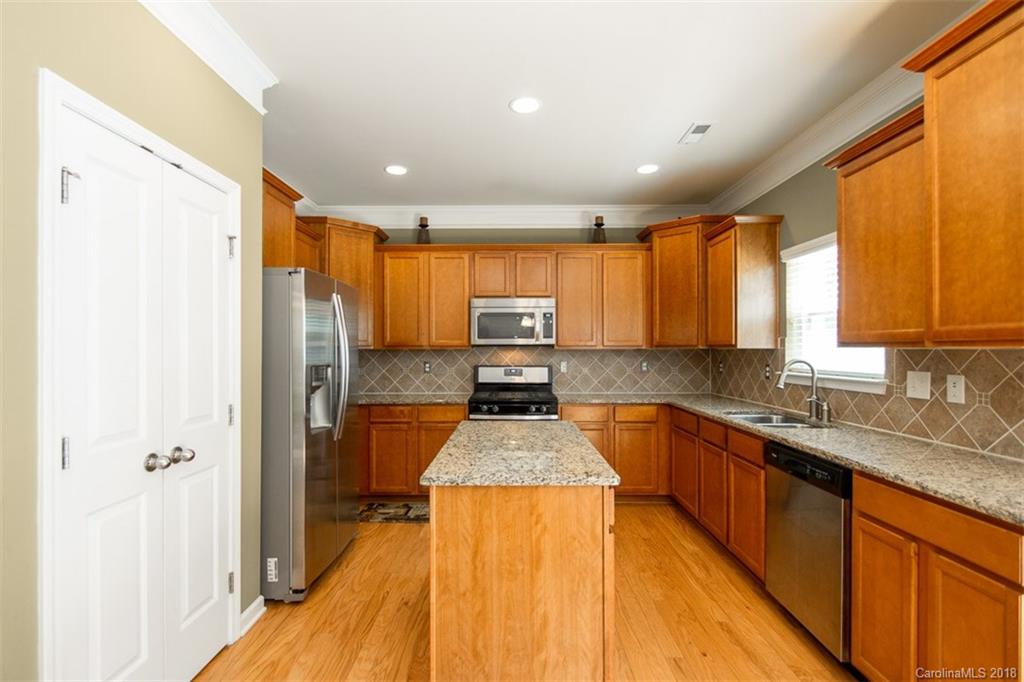 12411 Hunting Birds Lane Charlotte NC 28278
