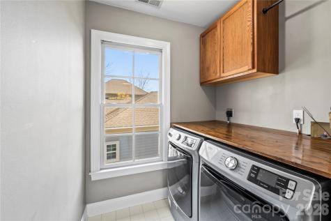 123 White Ash Drive E Asheville NC 28803
