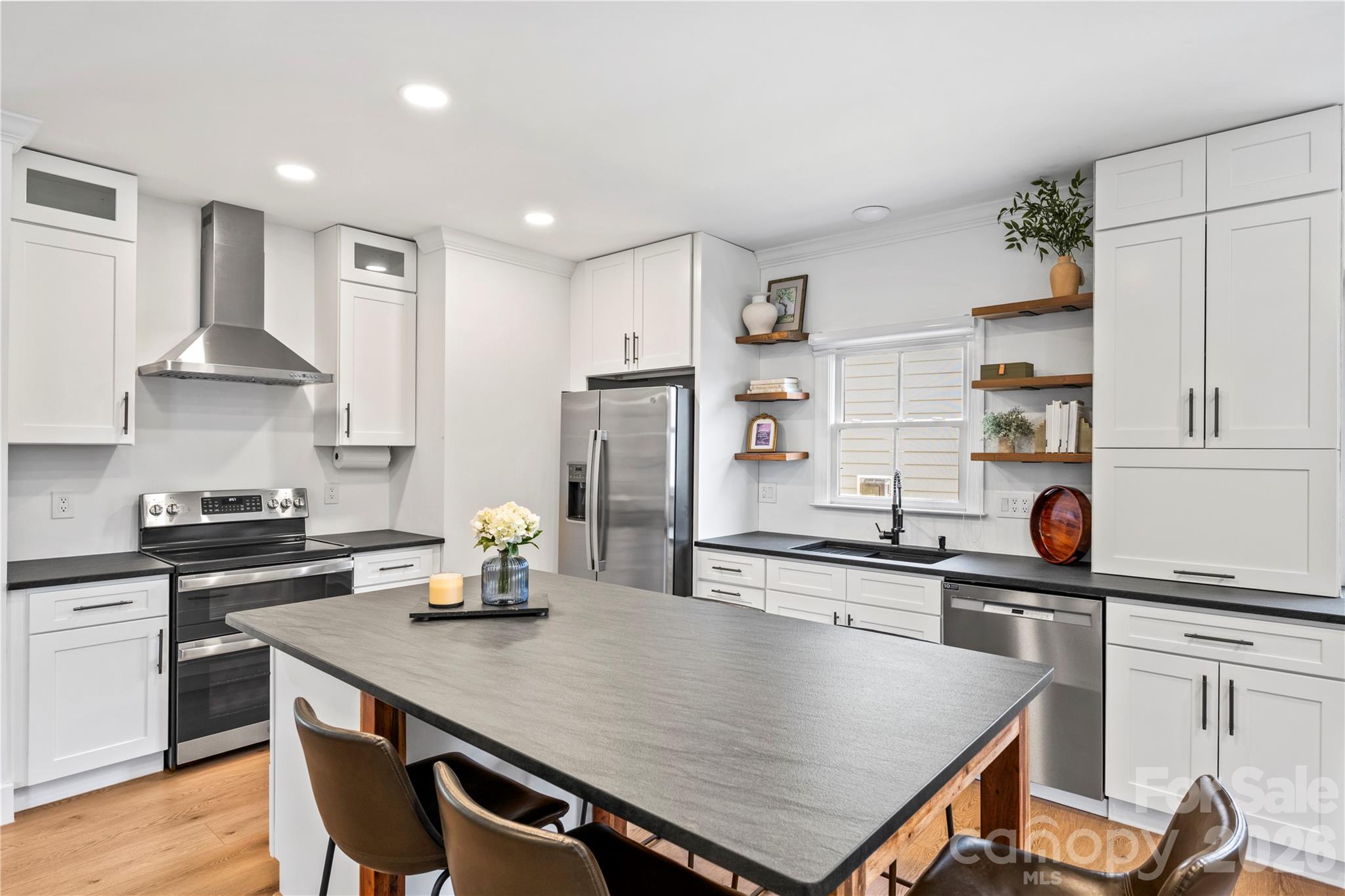 123 White Ash Drive E Asheville NC 28803
