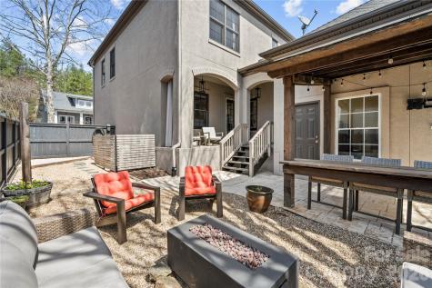 123 White Ash Drive E Asheville NC 28803
