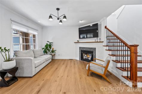 123 White Ash Drive E Asheville NC 28803
