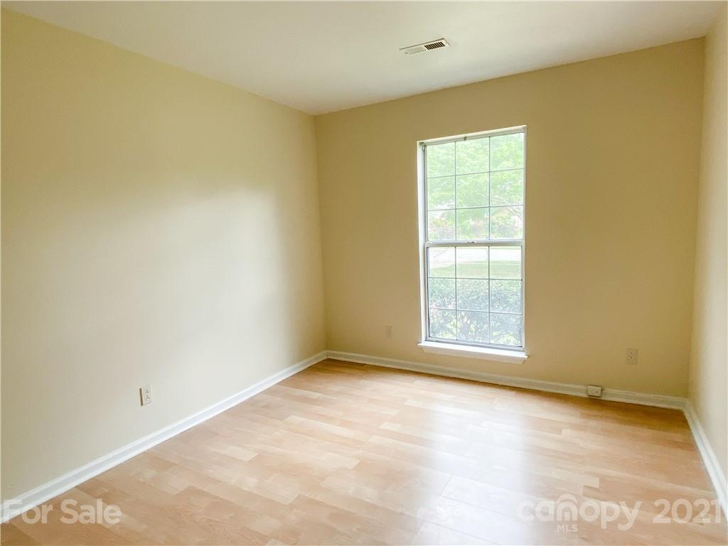 7007 Spandril Lane Charlotte NC 28215