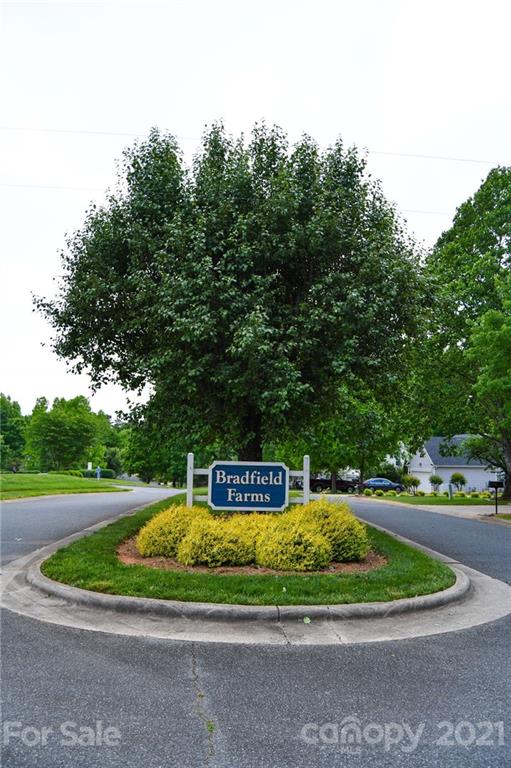7007 Spandril Lane Charlotte NC 28215