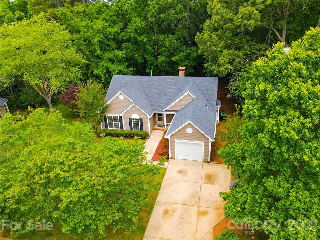 7007 Spandril Lane Charlotte NC 28215