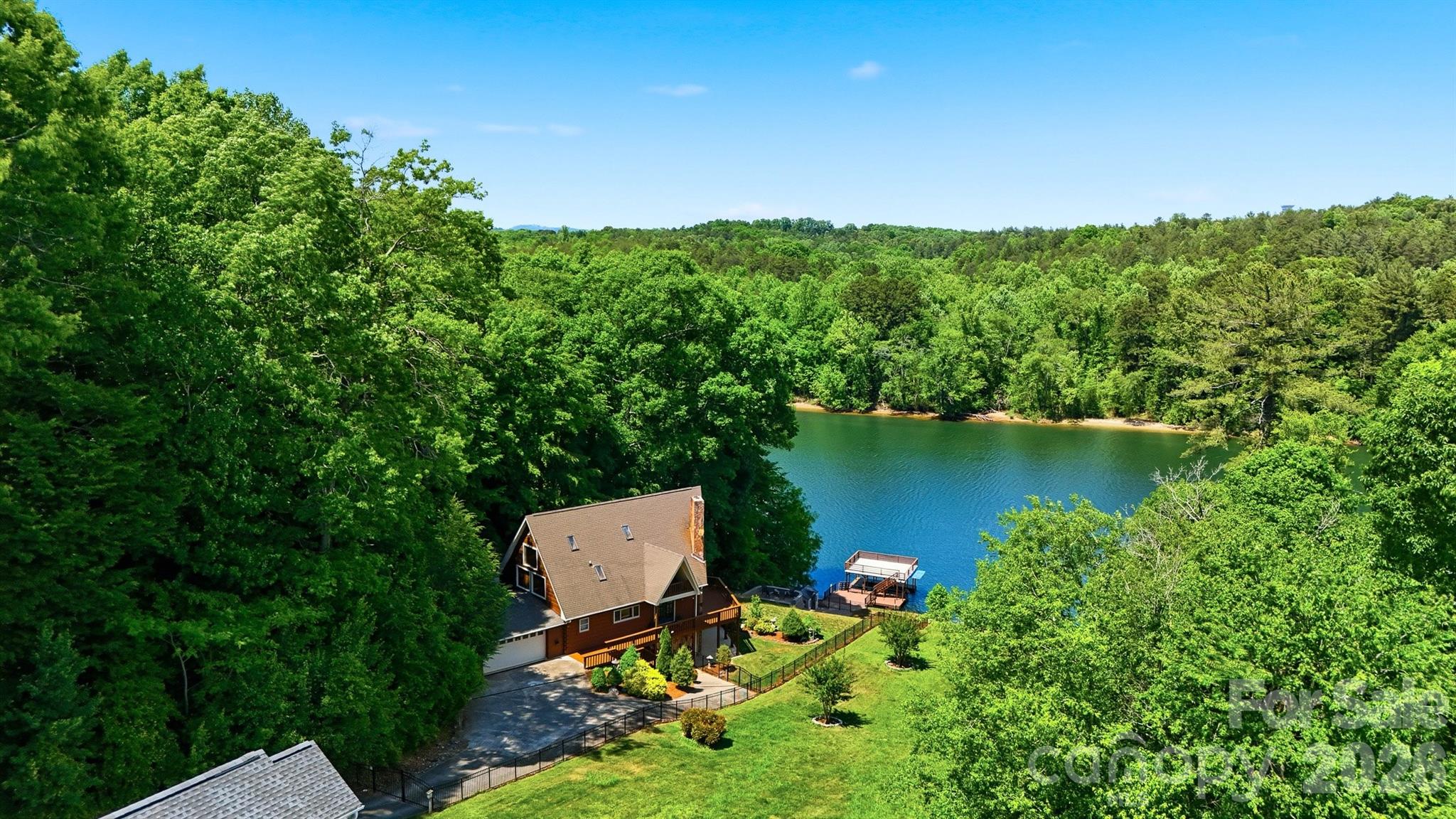 1925 Lake Acres Drive Hickory NC 28601
