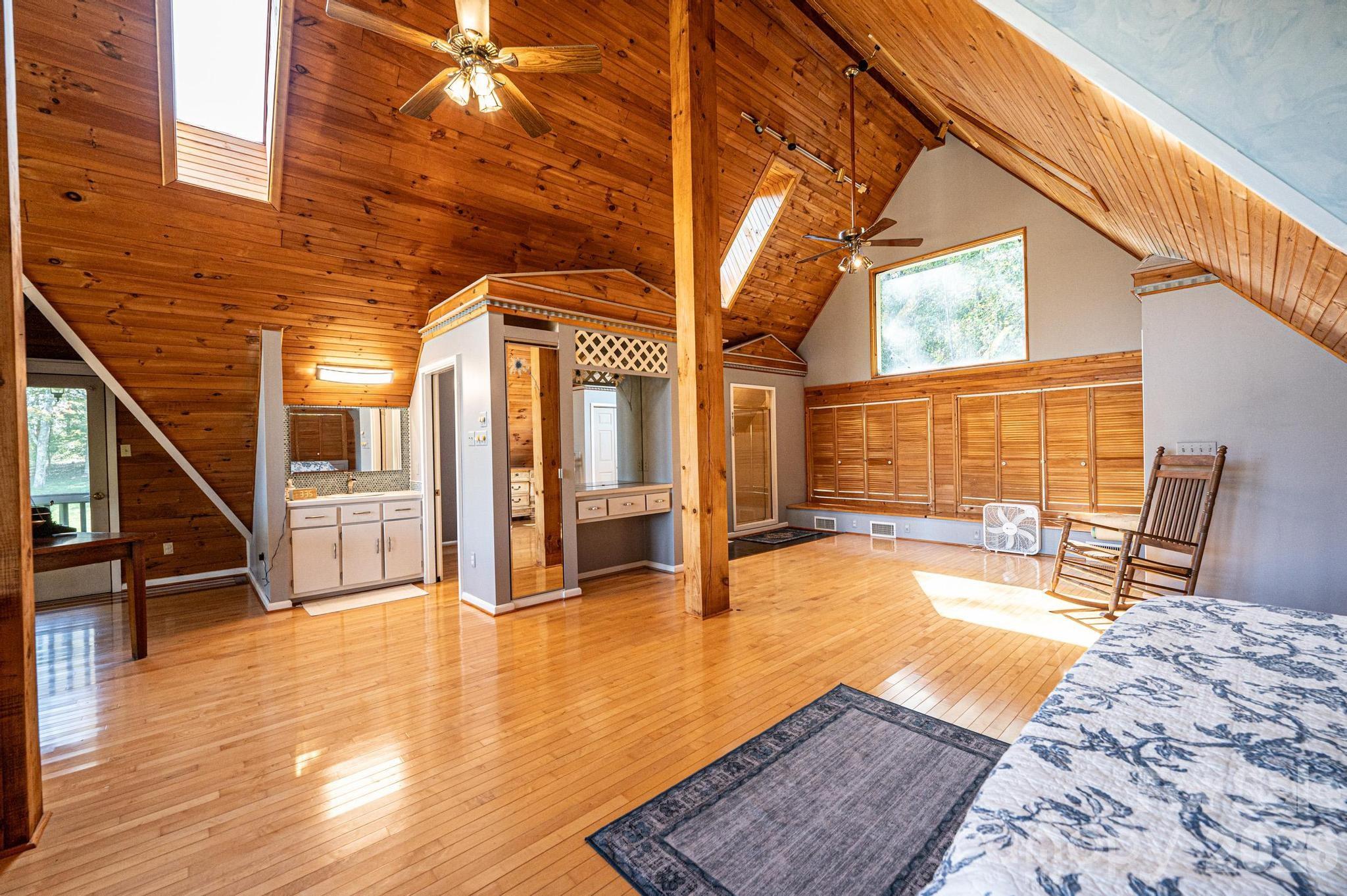 1925 Lake Acres Drive Hickory NC 28601