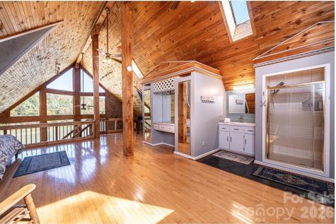 1925 Lake Acres Drive Hickory NC 28601