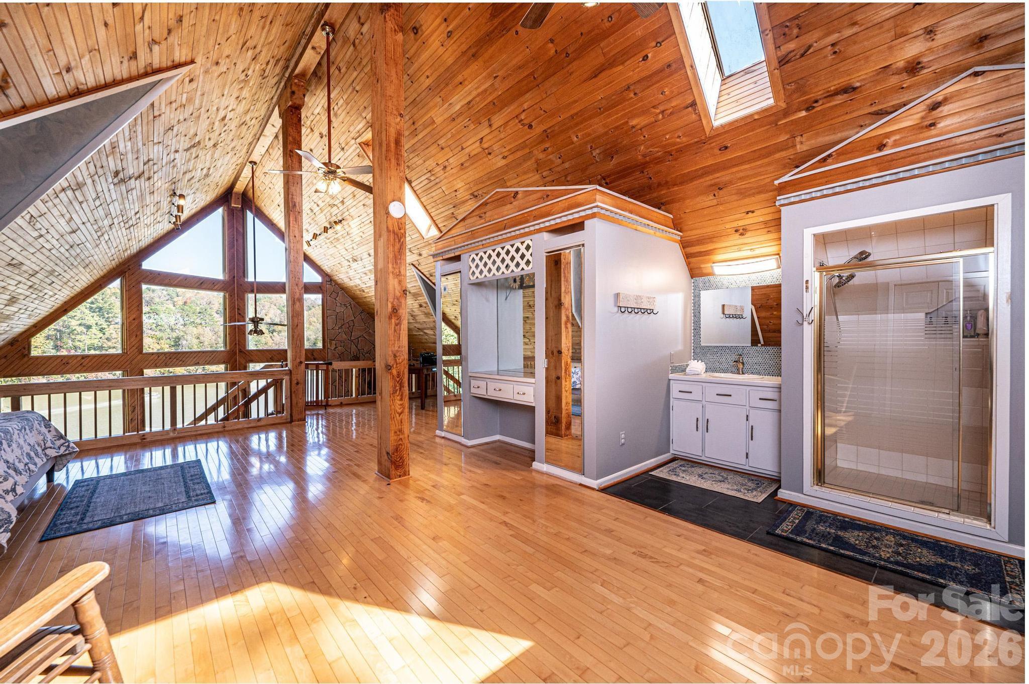 1925 Lake Acres Drive Hickory NC 28601