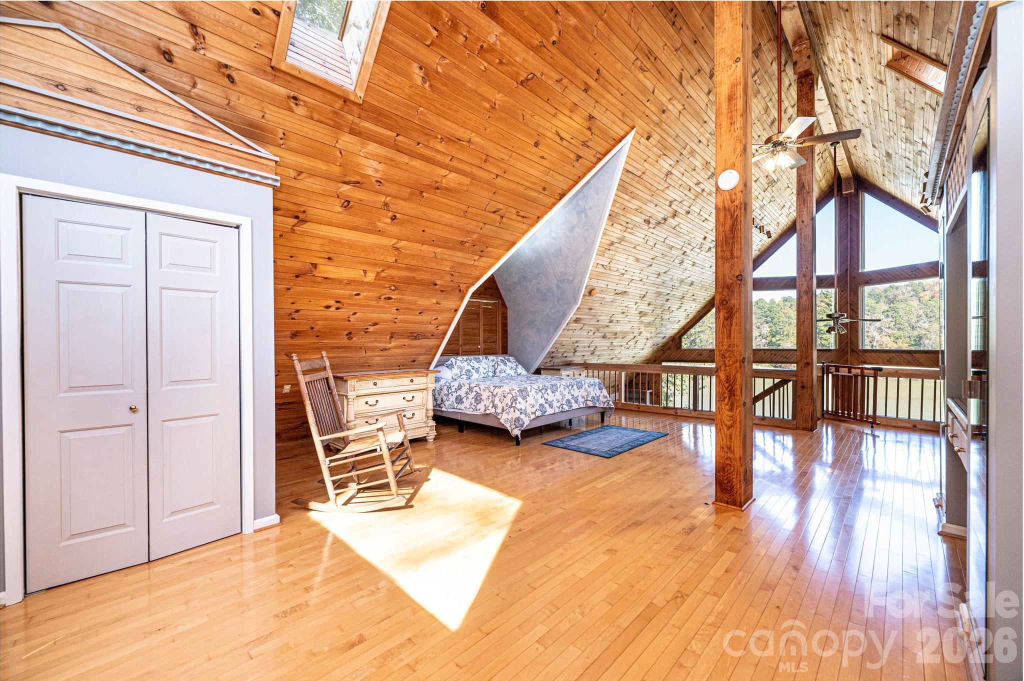 1925 Lake Acres Drive Hickory NC 28601