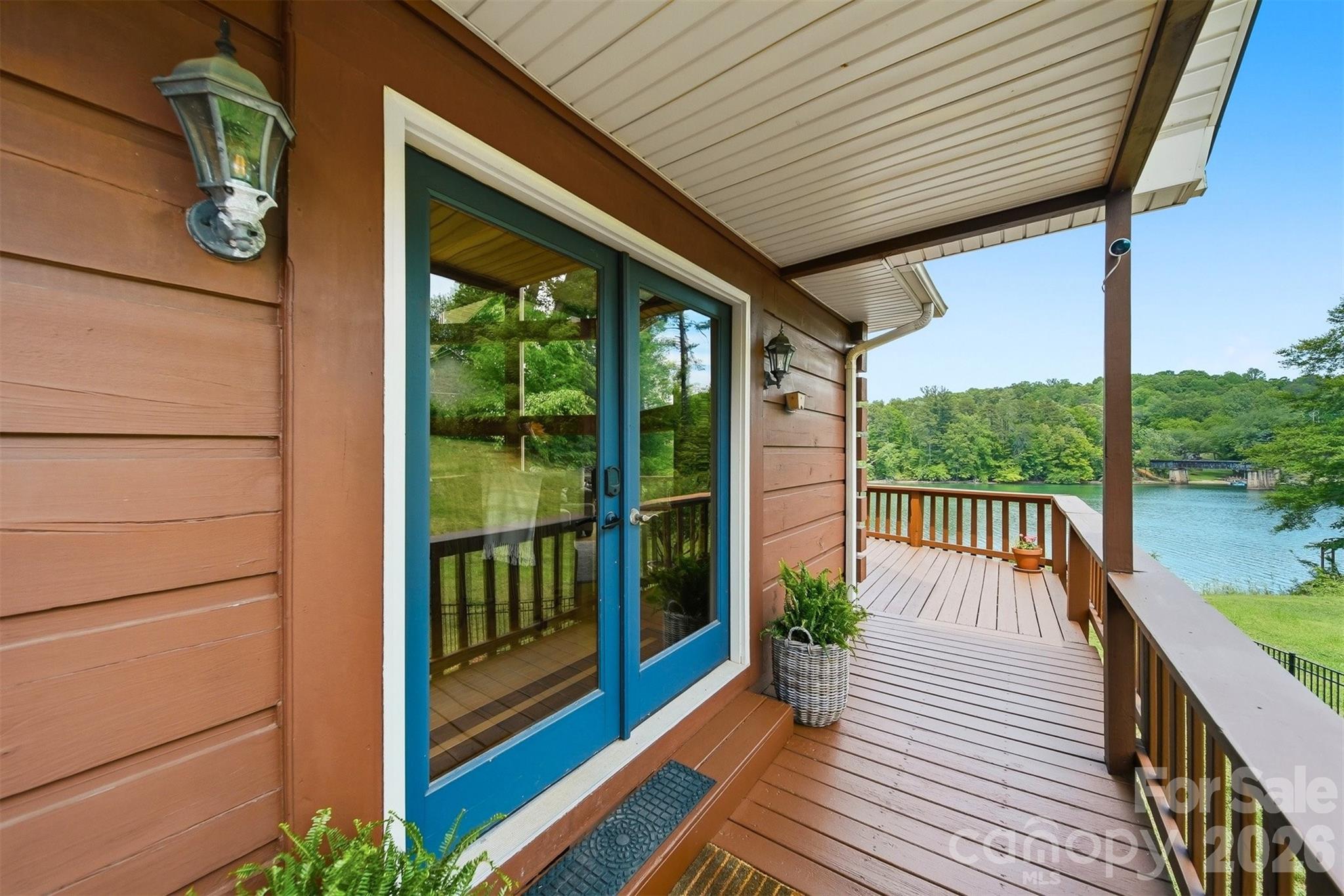 1925 Lake Acres Drive Hickory NC 28601