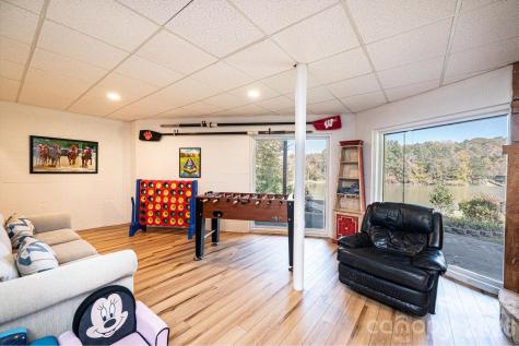 1925 Lake Acres Drive Hickory NC 28601
