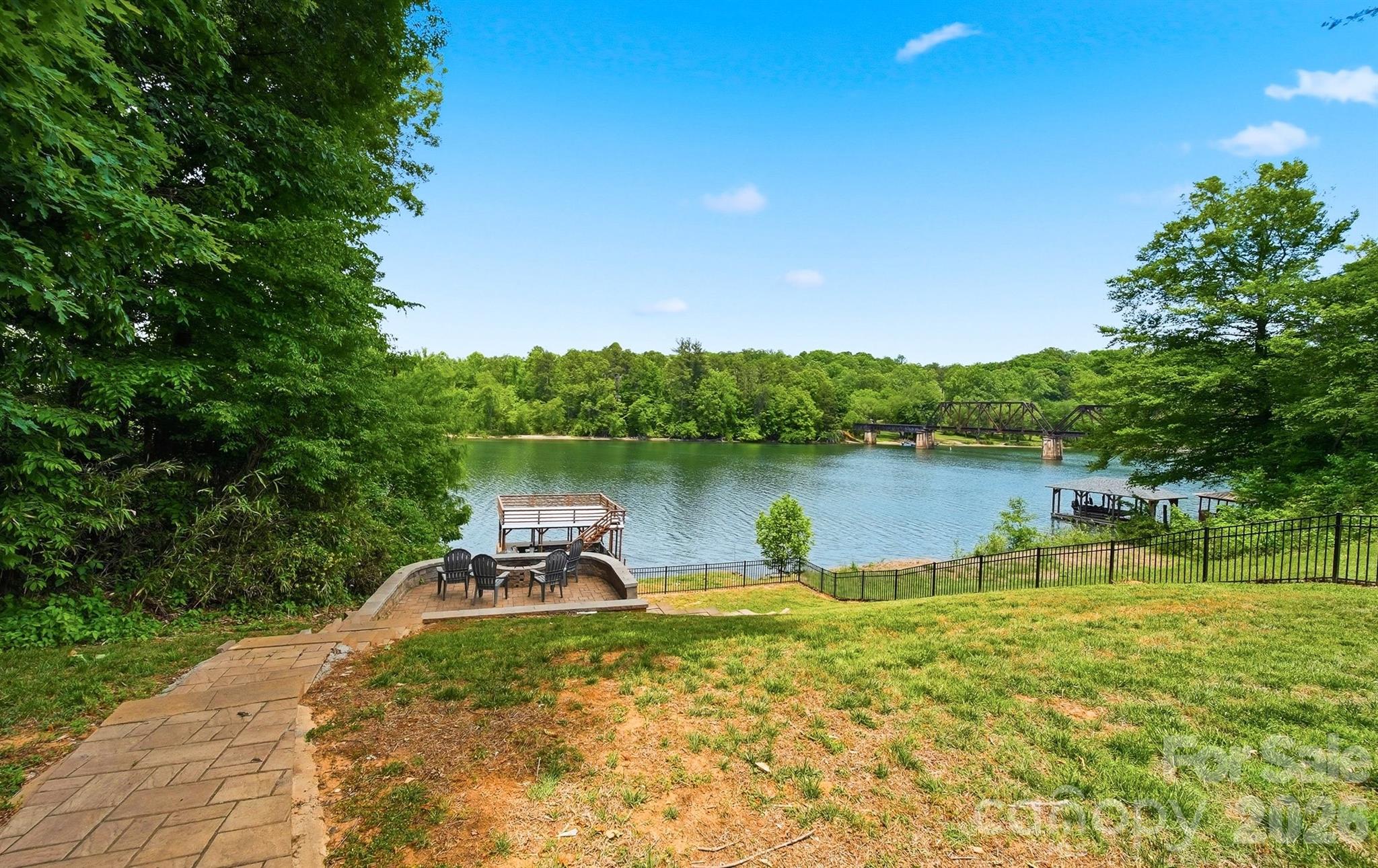 1925 Lake Acres Drive Hickory NC 28601