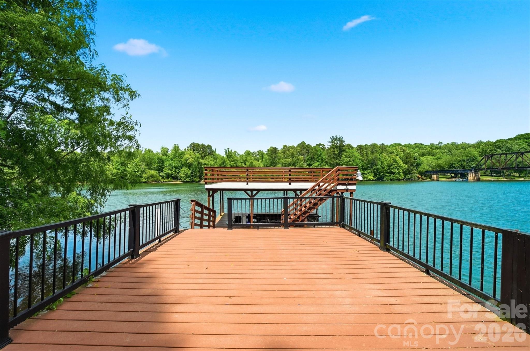 1925 Lake Acres Drive Hickory NC 28601