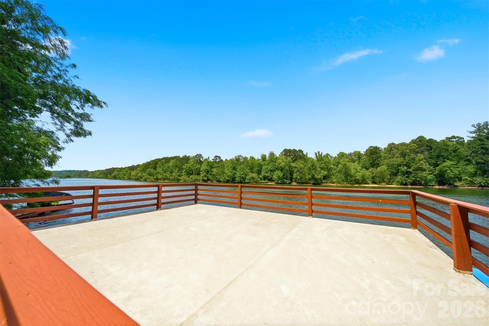 1925 Lake Acres Drive Hickory NC 28601