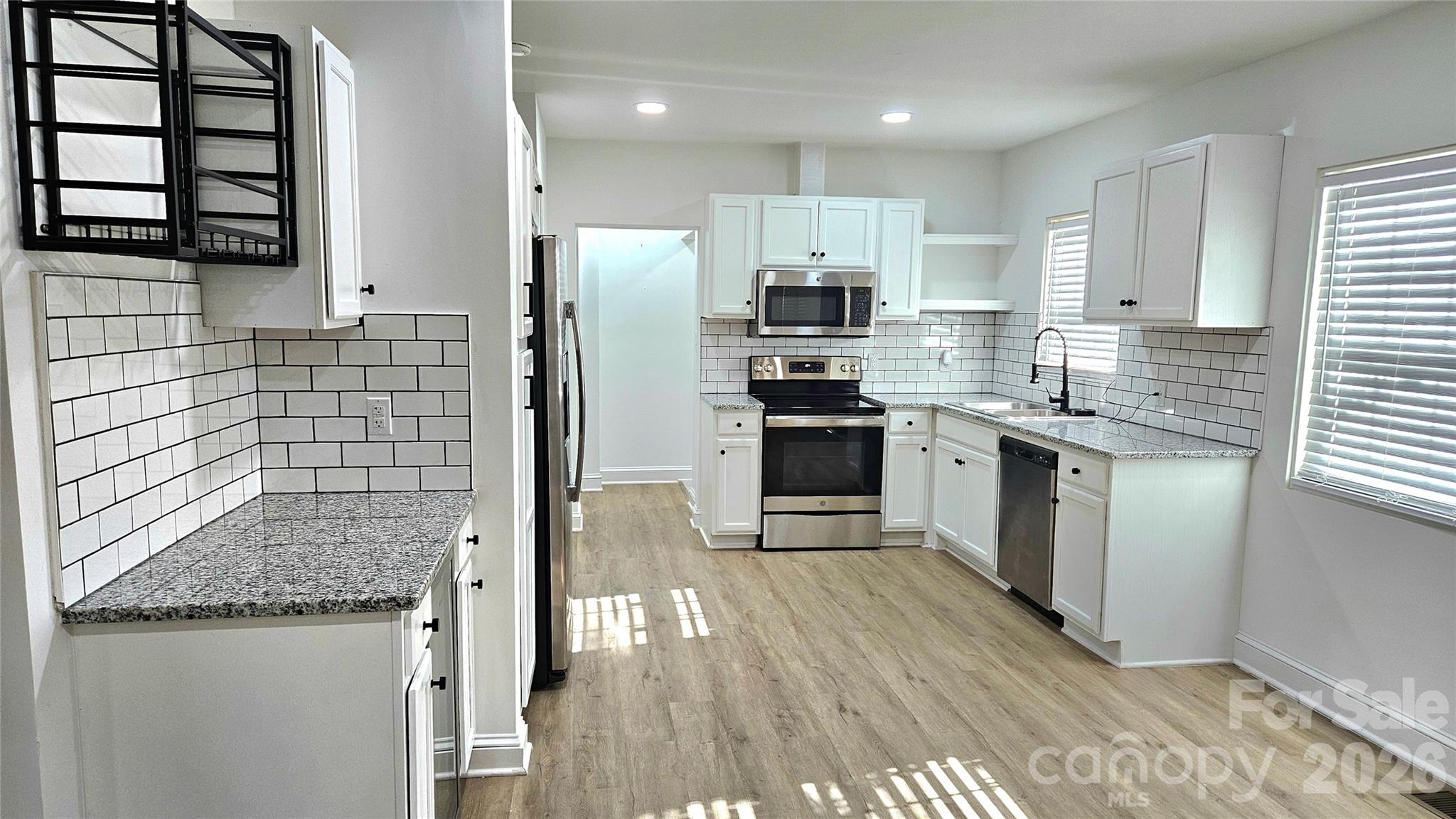 2524 Pickway Drive Charlotte NC 28269