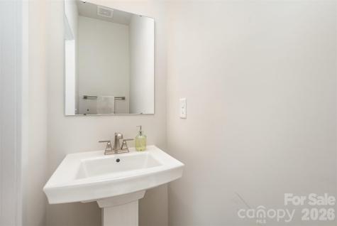 144 Millsbee Lane Charlotte NC 28205
