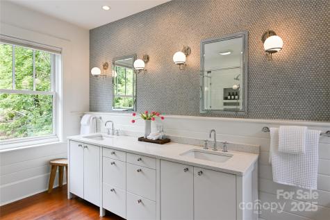 165 Macon Avenue Asheville NC 28801
