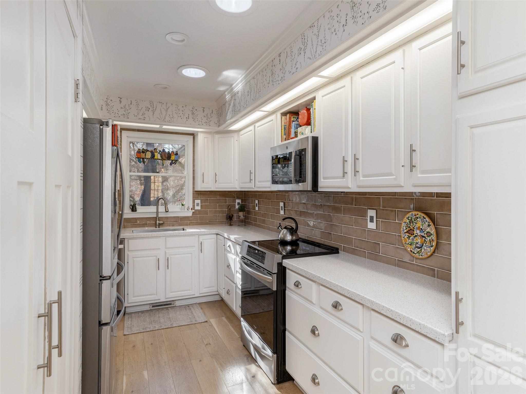 128 Camellia Way Hendersonville NC 28739