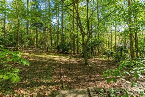 128 Camellia Way Hendersonville NC 28739