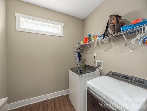 34 S Christie Court Fletcher NC 28732