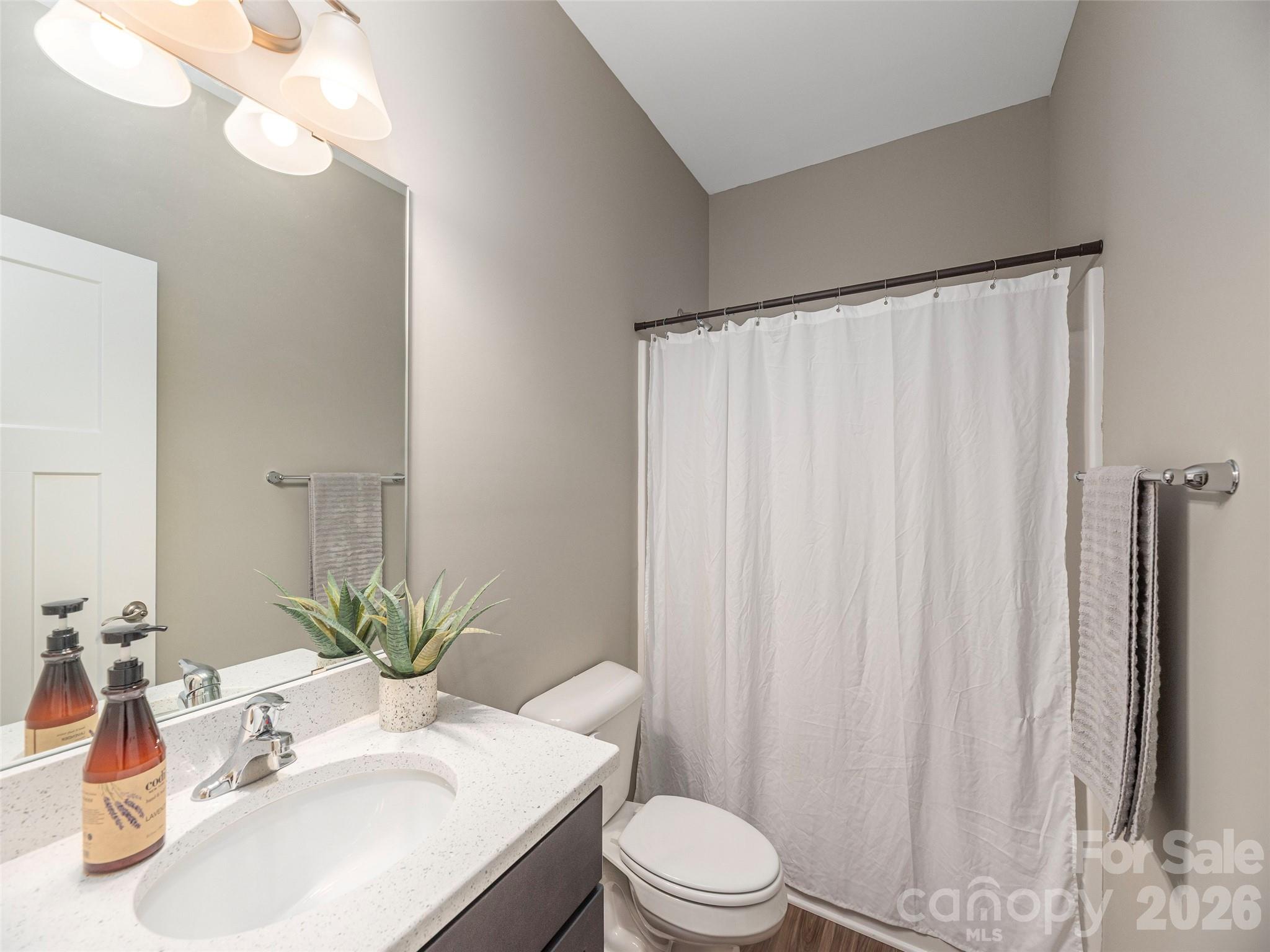 34 S Christie Court Fletcher NC 28732