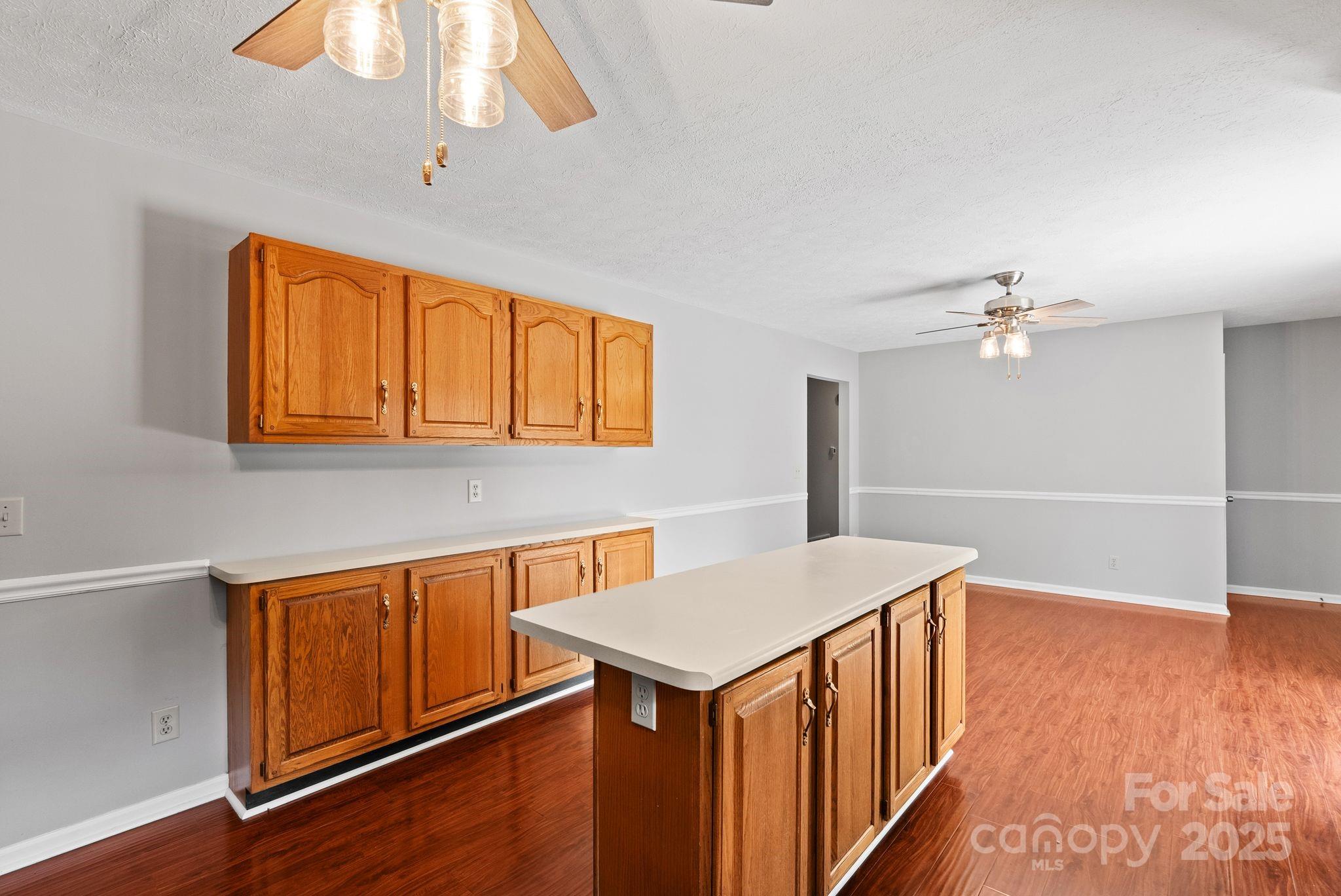 89 Braddock Way Asheville NC 28803