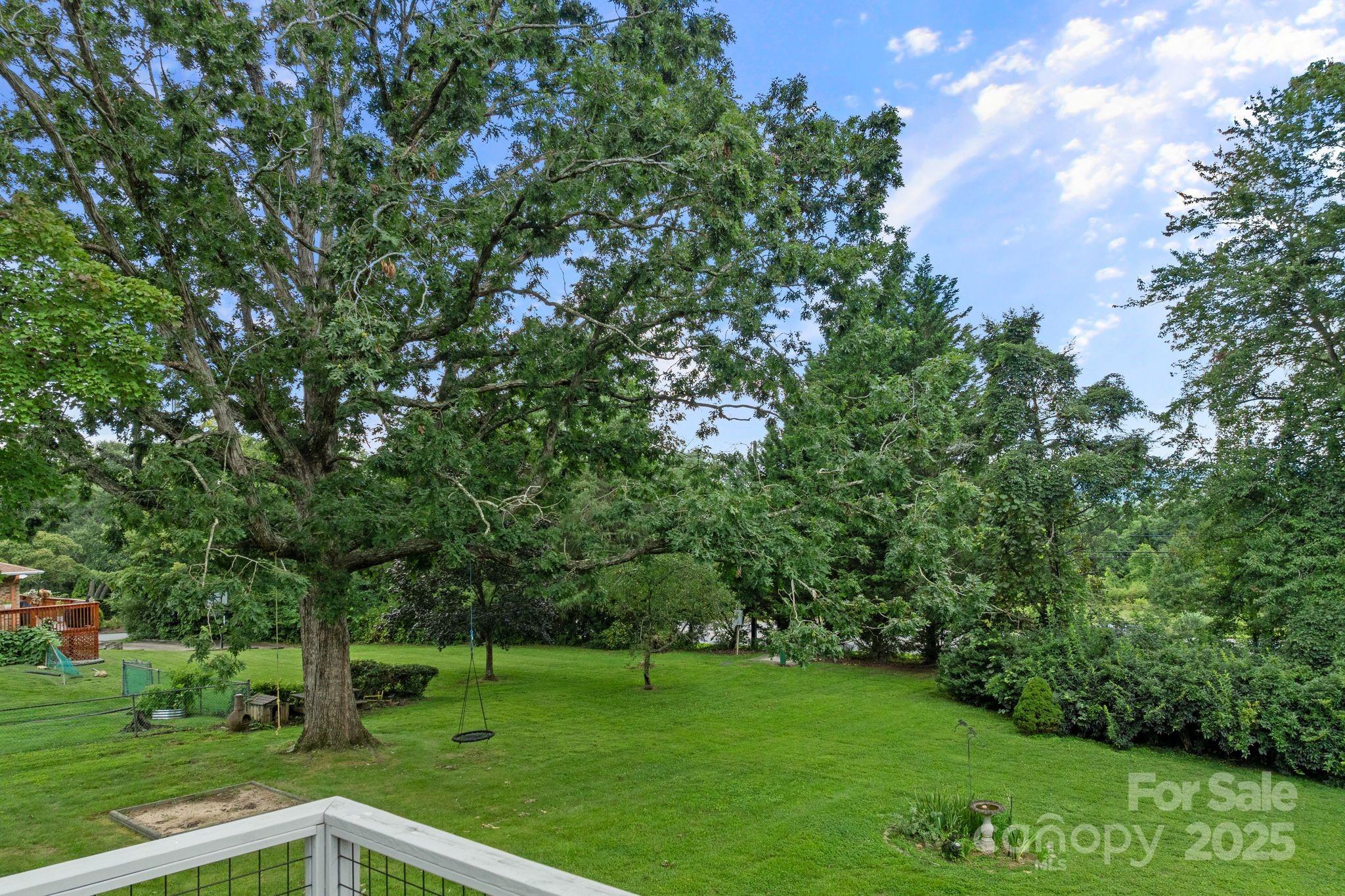 89 Braddock Way Asheville NC 28803