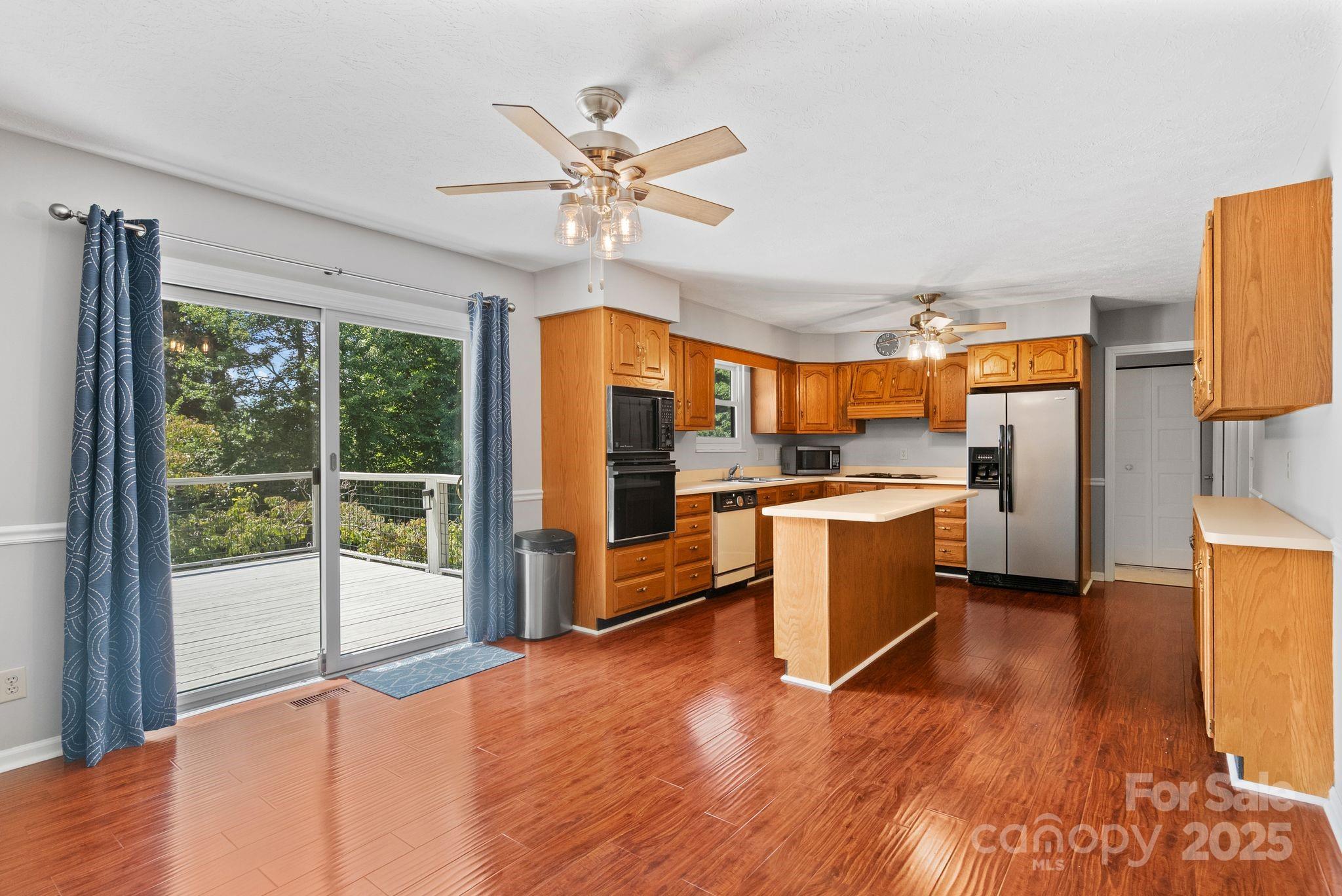 89 Braddock Way Asheville NC 28803