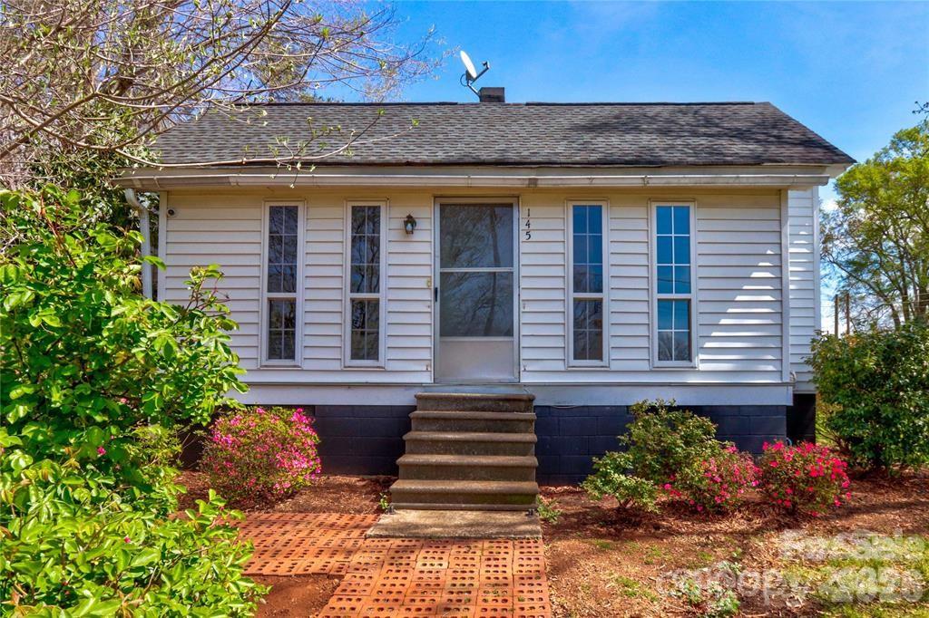 145 Duke Street Cooleemee NC 27014